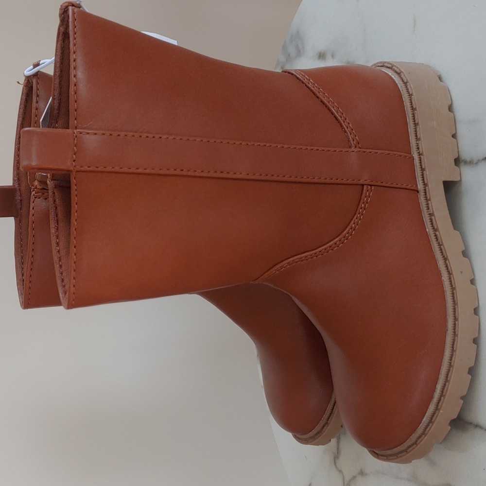 Old Navy Girl Boot